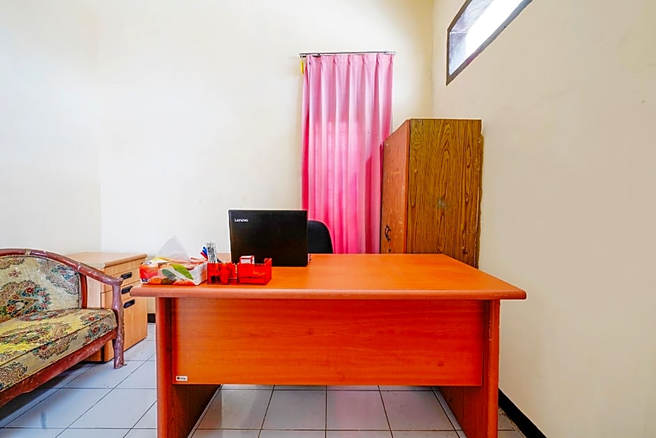 SPOT ON 91392 Pondok Basari