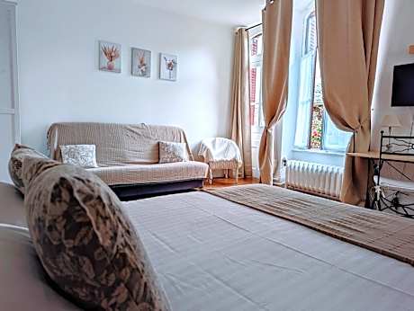 Logis Hotel La Tourelle du Beffroi