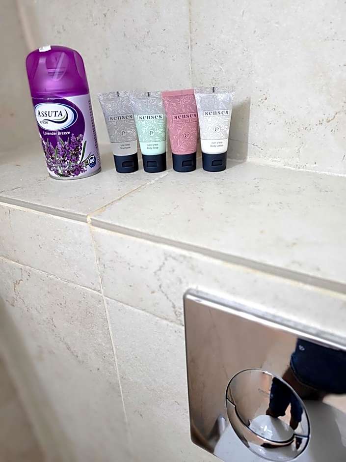 Maya Guest House - German Colony & Baháí Gardens, Haifa