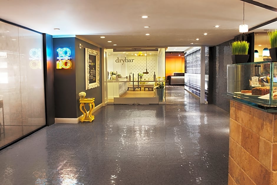 Thompson Central Park New York by Hyatt