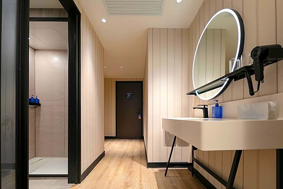 Hanting Hotel Wuhan Jiedaokou Qunguang Square