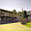 Love Hotels Western Holiday by OYO at Harlan Lake NE