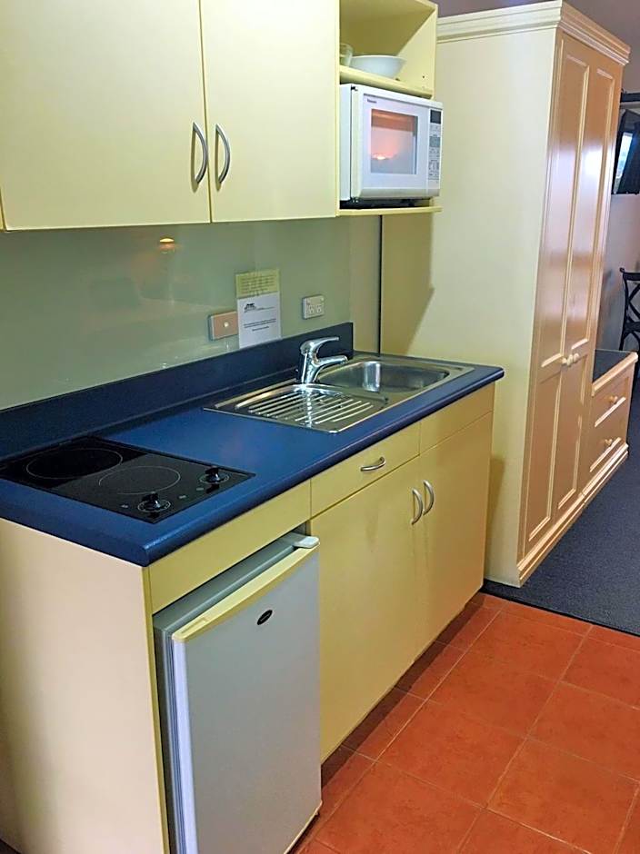 Baycrest Thermal Lodge