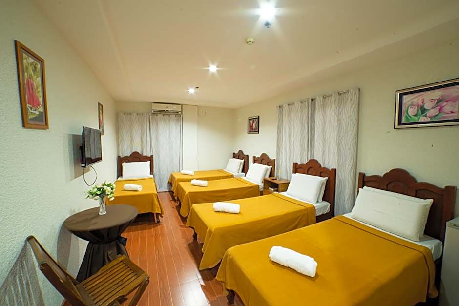 Casañas Suites