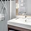 Aparthotel Adagio Access Paris Clichy