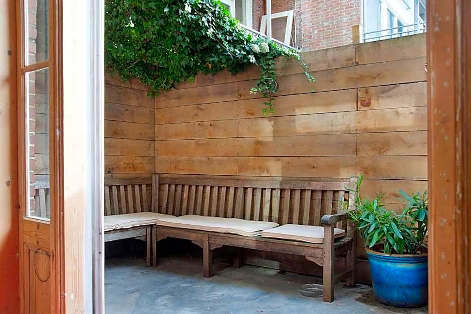 The Little Townhouse
