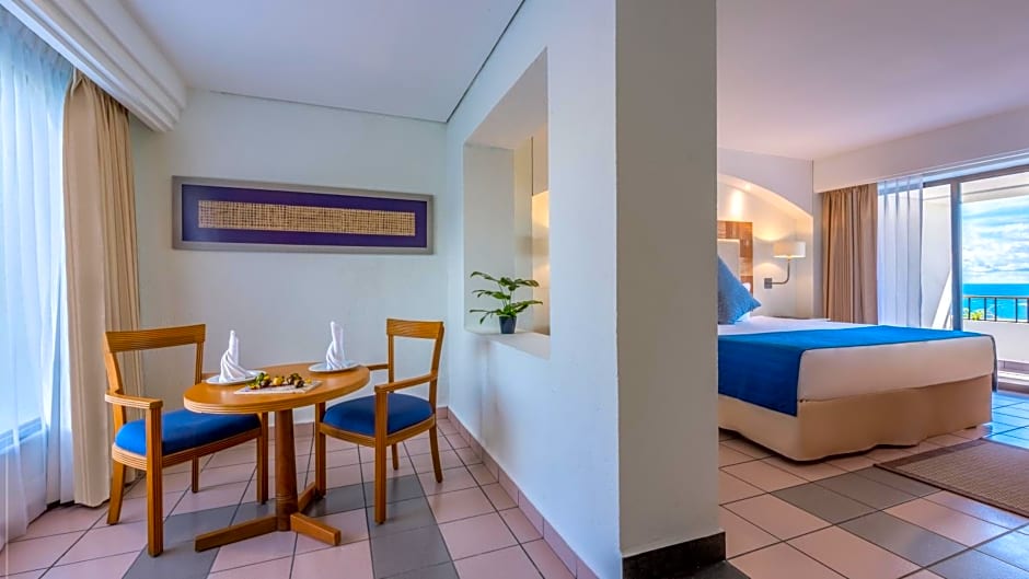 Park Royal Huatulco-All Inclusive