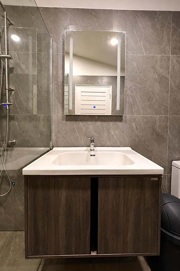 K2 Seaside Suites