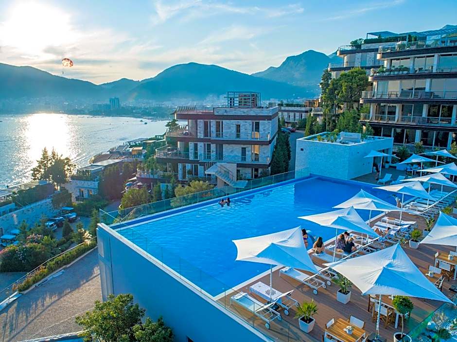 Hotel Harmonia by Dukley