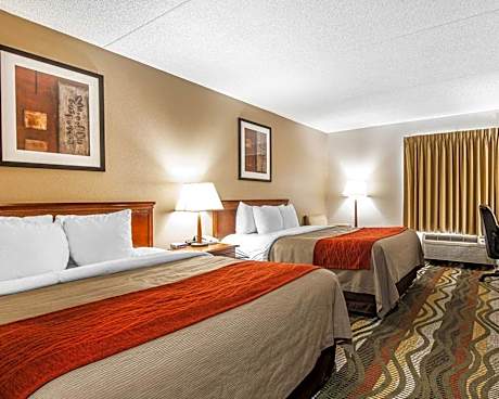 Queen Room with Two Queen Beds - Non Smoking
