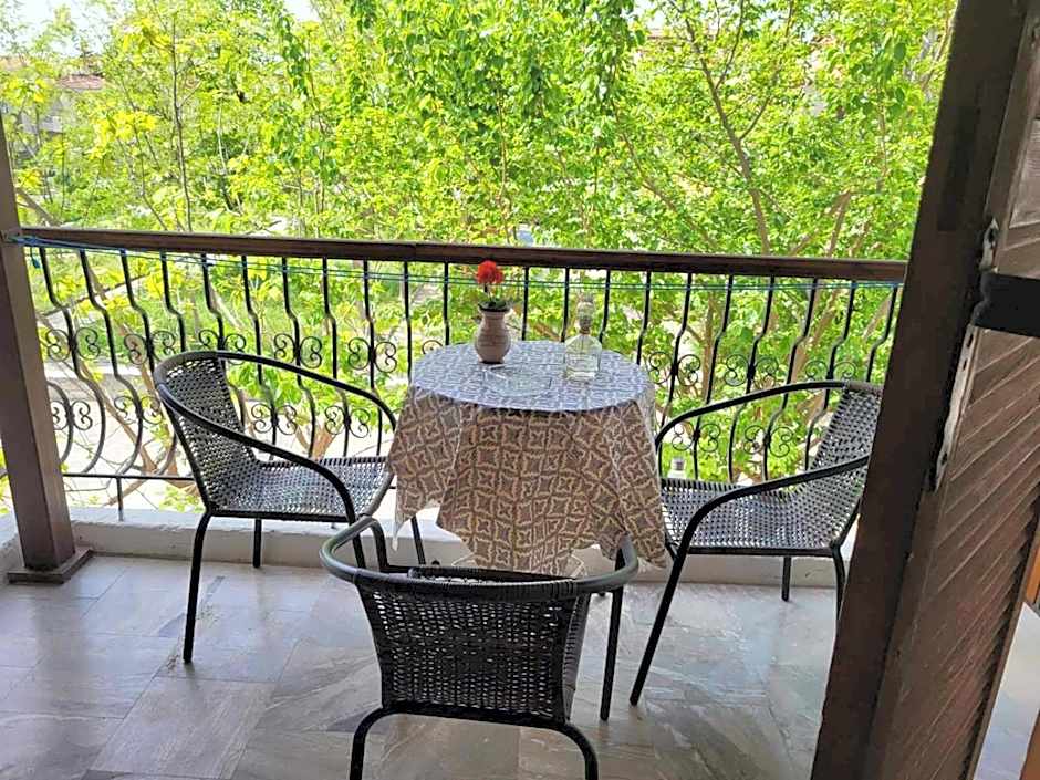 HOTEL AGNI -ENOIKIAZOMENA DIAMERIZMATA