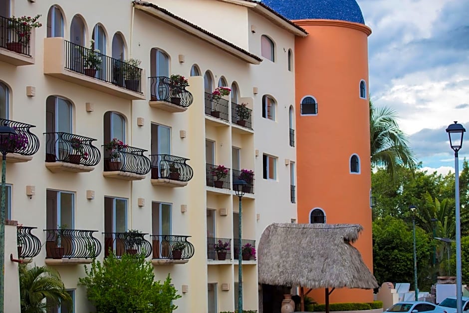 Flamingo Vallarta Hotel & Marina