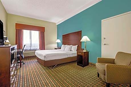 King Room - Mobility Access/Non-Smoking