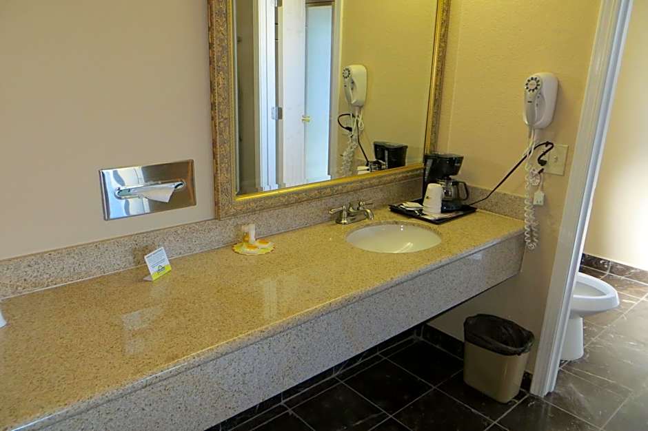 American Inn Stockton