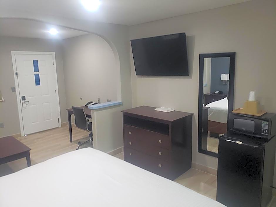 Cotulla Executive Inn