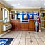 Rodeway Inn & Suites Jacksonville near Camp Lejeune