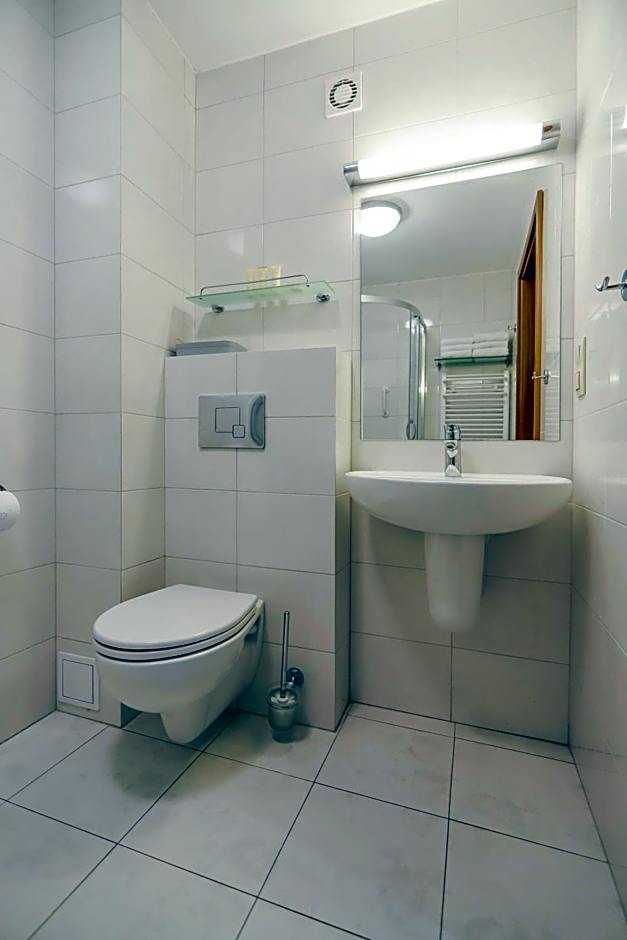 Poznań West Hotel - Airport