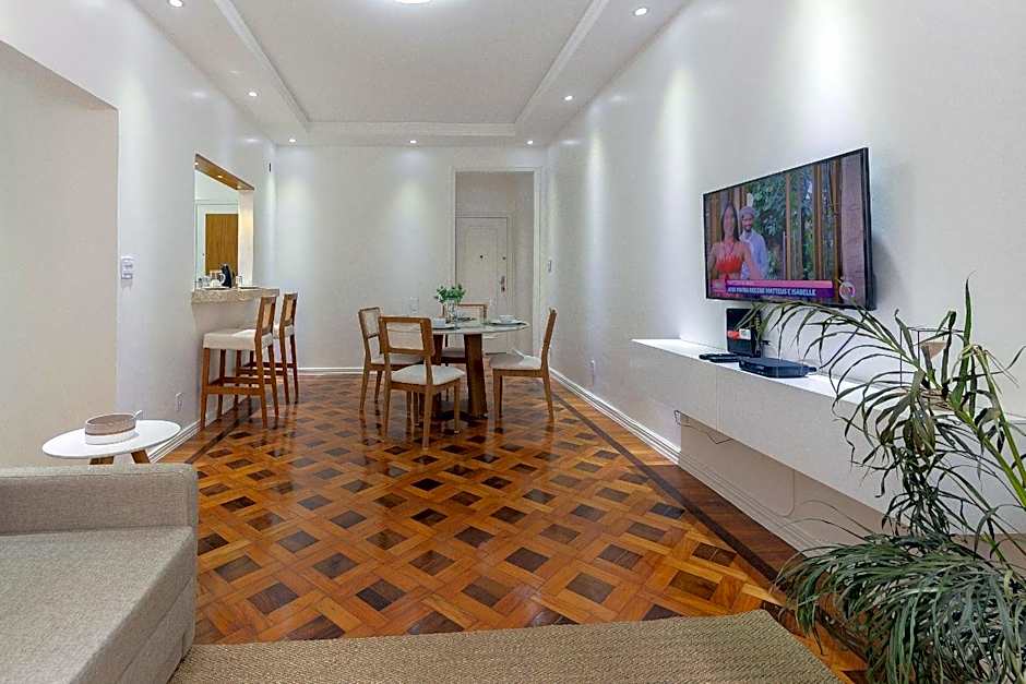 Paradise Found: Copacabana and Comfort United!