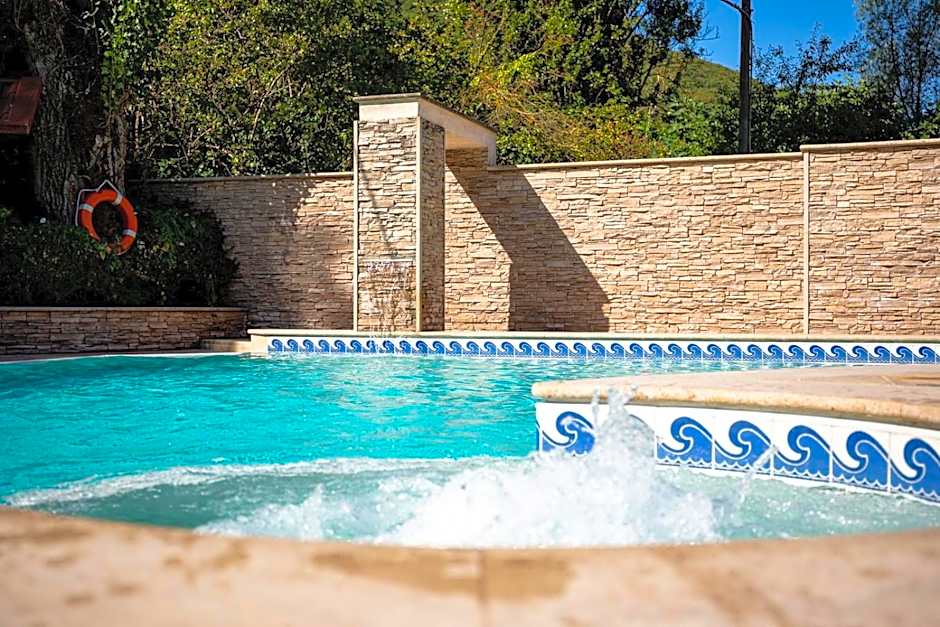 Guesia Village Hotel e Spa