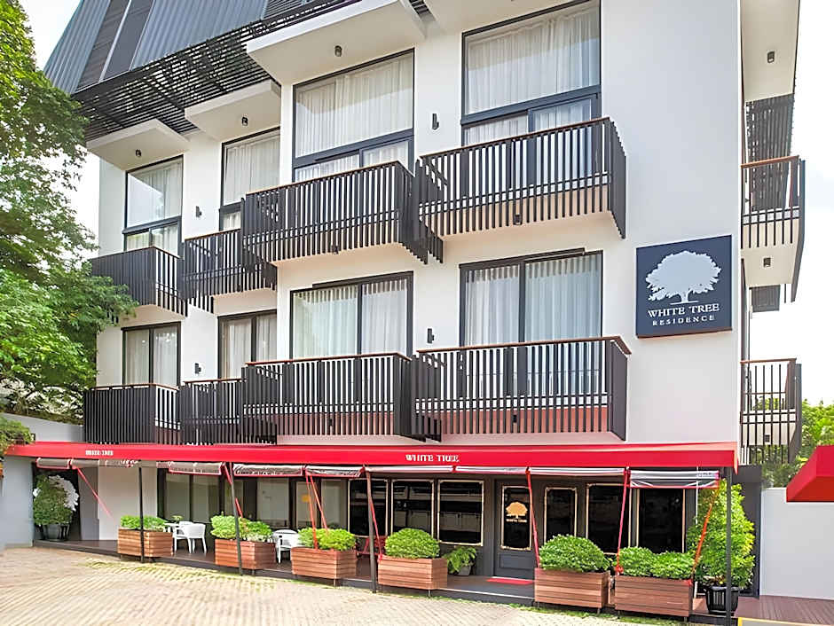 White Tree Residence