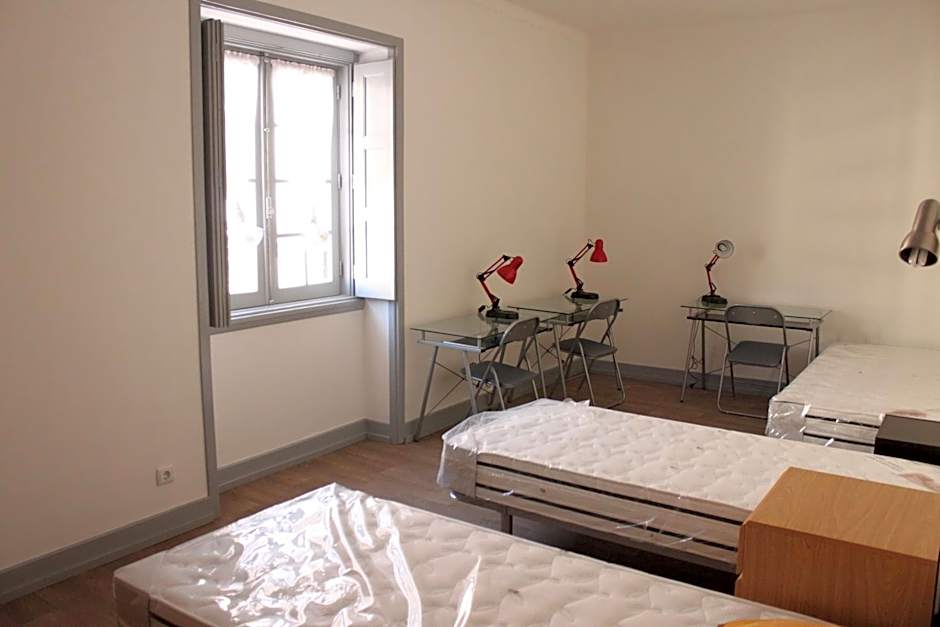 BE Coimbra Hostels