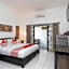 Super OYO 2417 Panen House