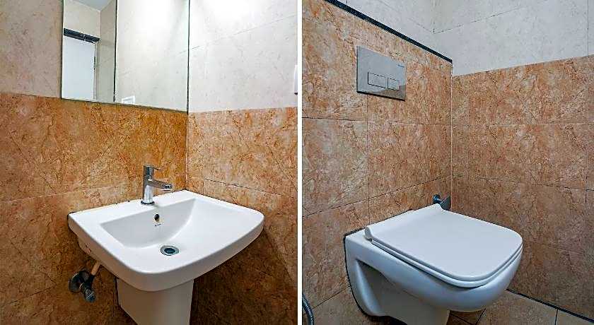 FabHotel Savi Inn - Nr. Mantri Square Mall