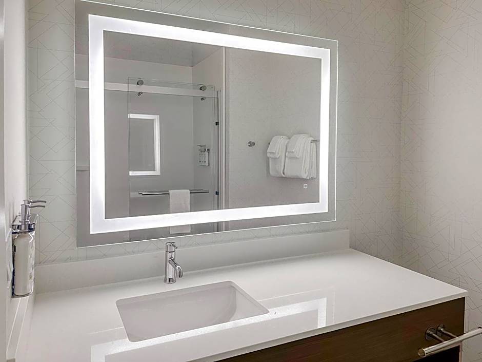 Holiday Inn Express La Mesa Near SDSU By IHG