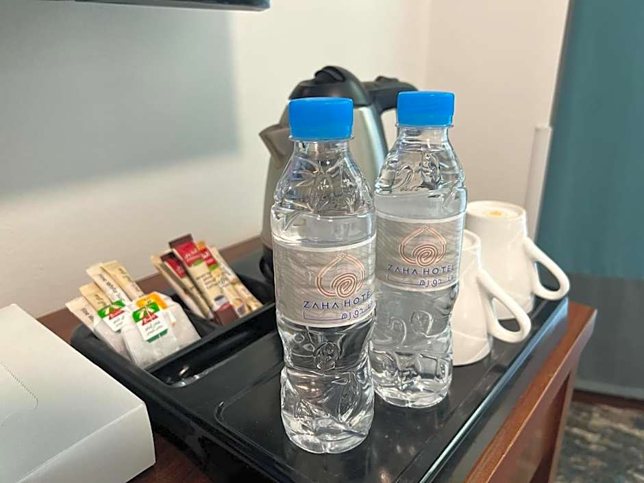 Zaha Al Madina Hotel