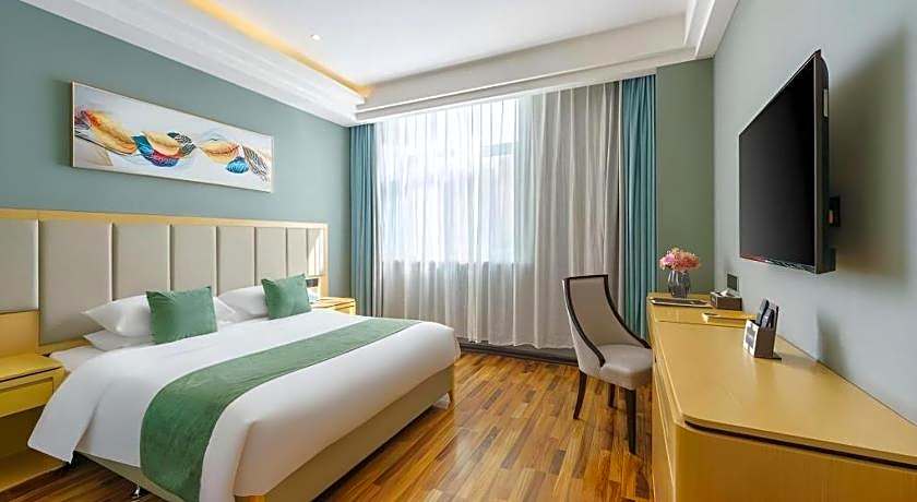 GreenTree Inn Hami Railway Station Bayi Road