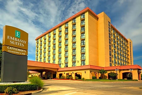 Embassy Suites by Hilton Tulsa I-44