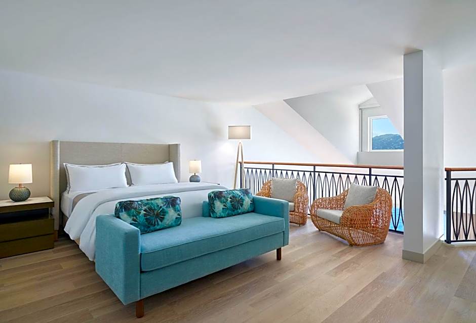 Photo 1 of 4 of Governors 1 Bedroom 1 King Bed with Sofabed Suite, Balcony