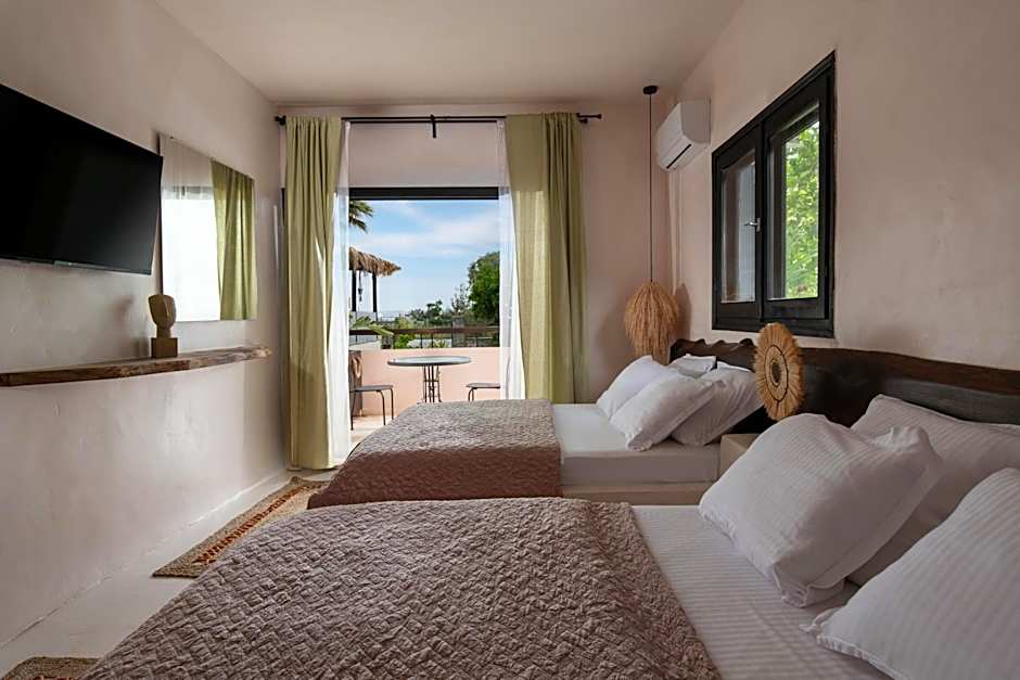 Kynthia Hotel - Adults Only