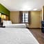 Studio 6 Corporate Extended Stay Buffalo Amherst NY