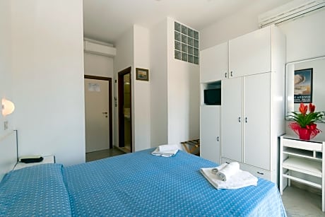 Double or Twin Room with Balcony