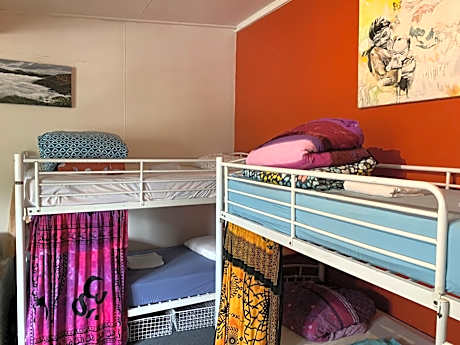 Bed in 7-Bed Mixed Dormitory Room