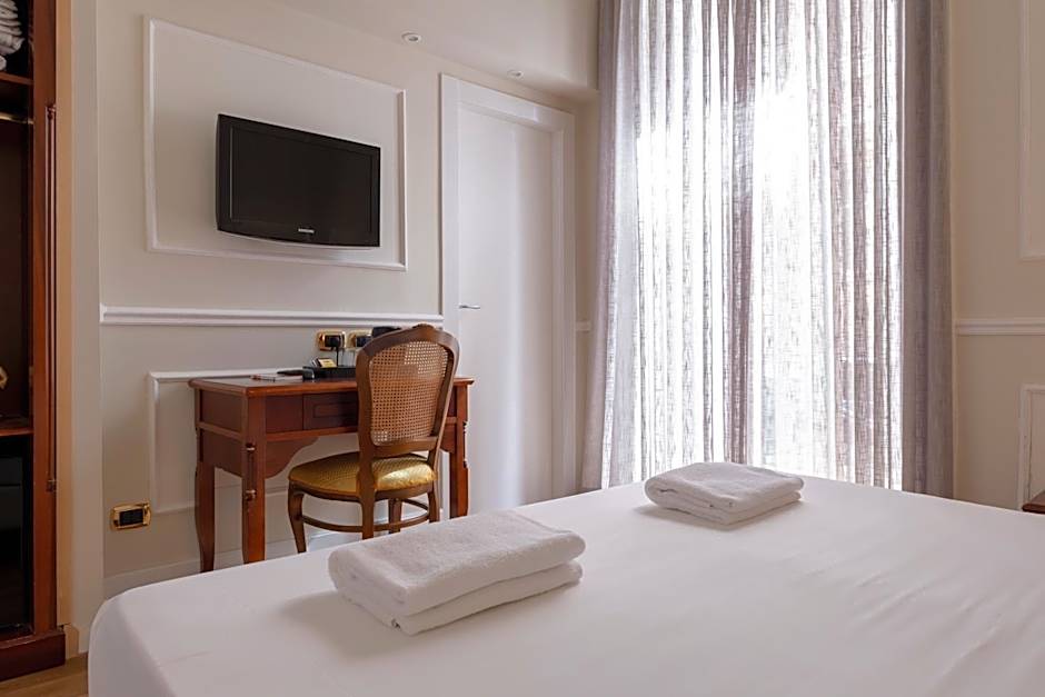 Napolit'amo Hotel Principe