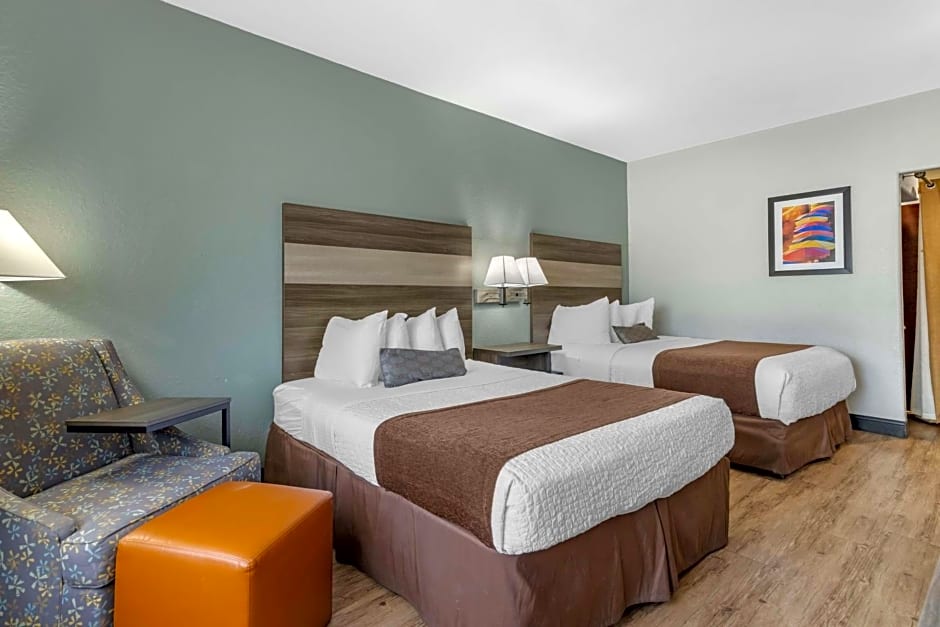 Best Western Plus Victoria Inn & Suites