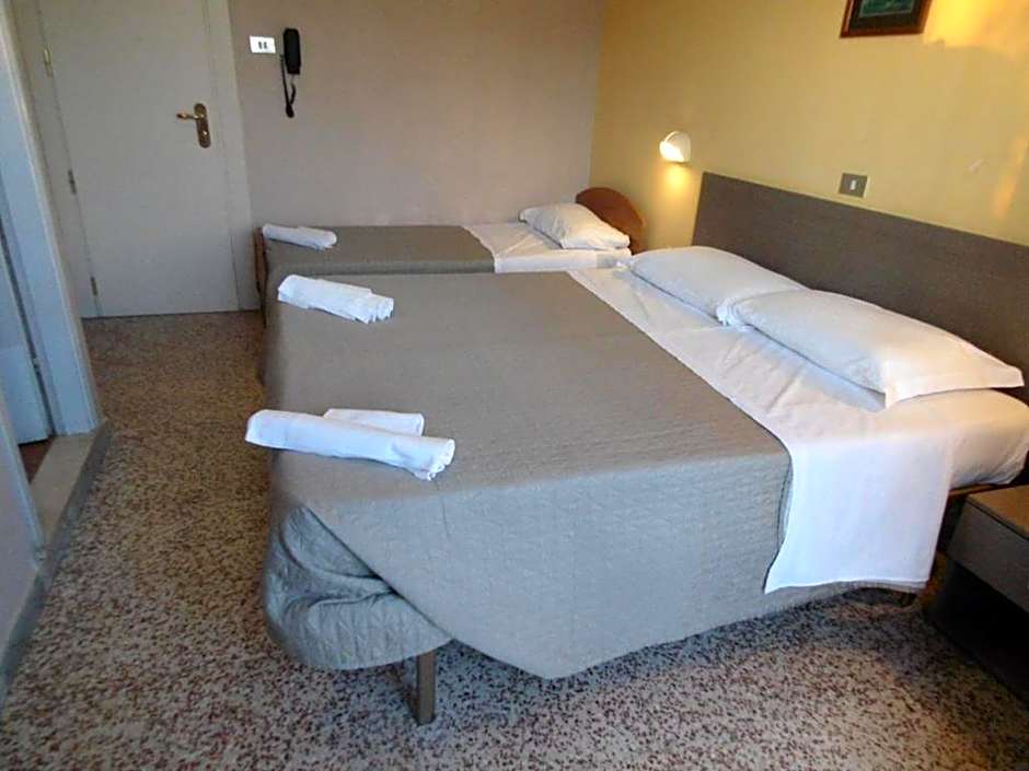 Hotel Britta
