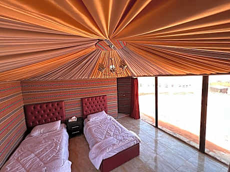 Twin Room with Mountain View