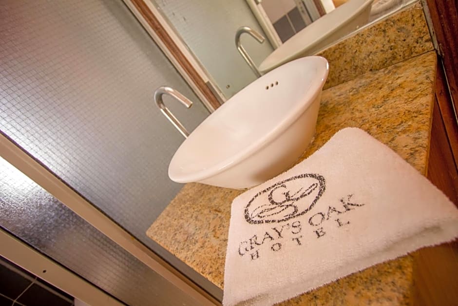 Grays Oak Hotel