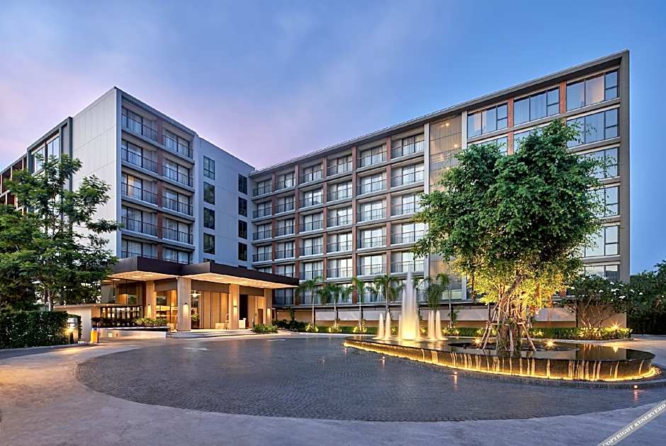 The Park Nine Hotel Suvarnabhumi - Free BKK Airport Shuttle