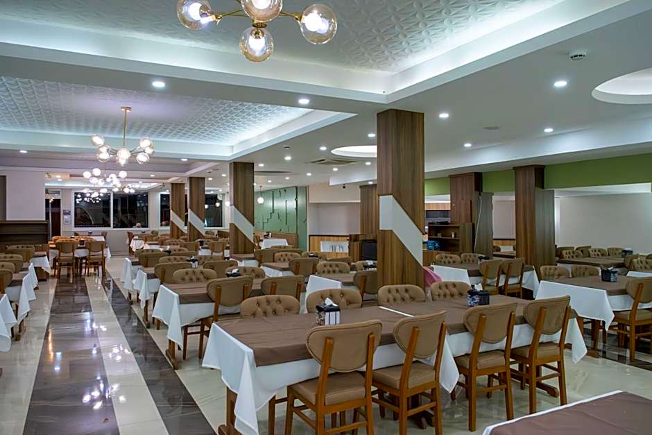 Acar Hotel