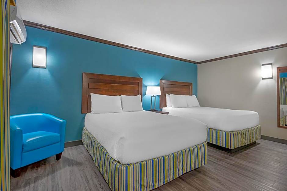 Best Western Plus Port O'Call Hotel