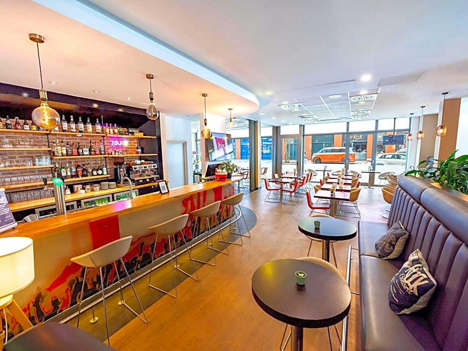 Ibis Esch Belval