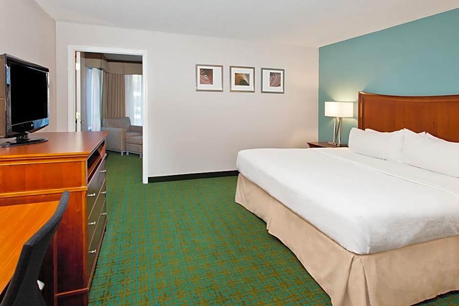 DoubleTree by Hilton Brunswick