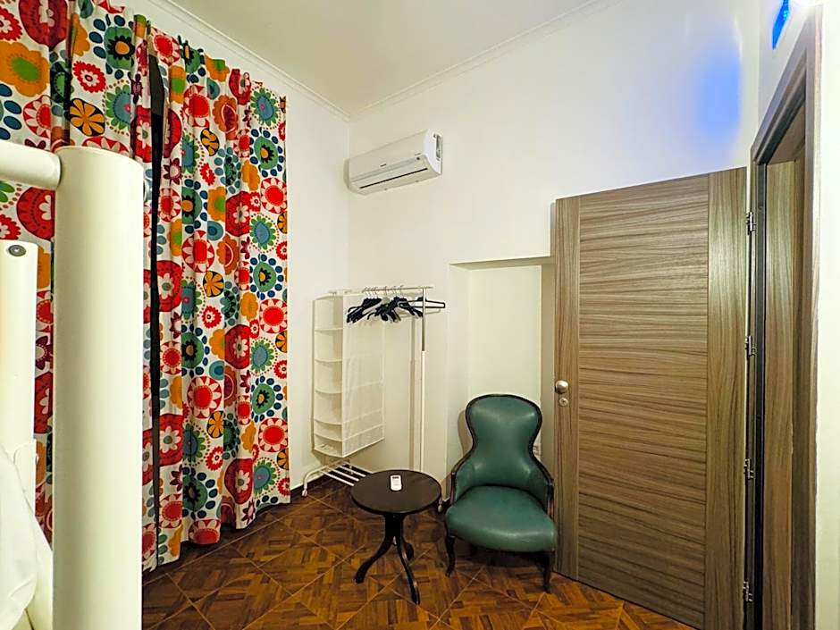 Hostel Mancini Naples