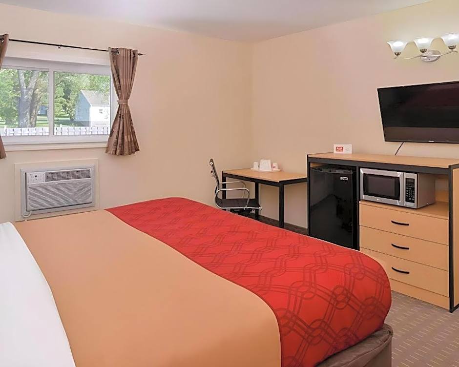 Econo Lodge Rochester