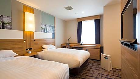 Twin Room (2 Adults) - Smoking