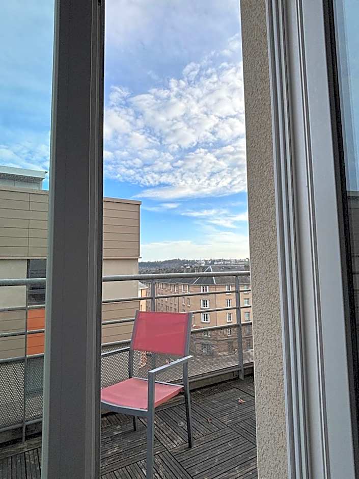 Kyriad Limoges Centre Gare - Atrium